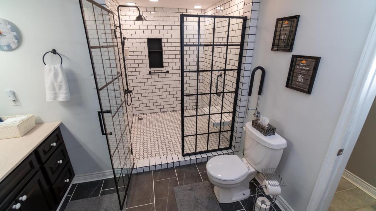 Sunset Tides Apartment Oak Haven Bagian luar foto